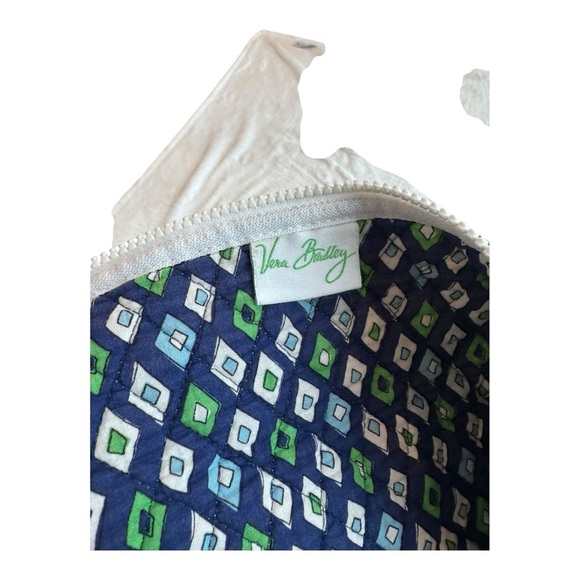 Vera Bradley Mediterranean White Duffle Bag - Picture 3 of 13